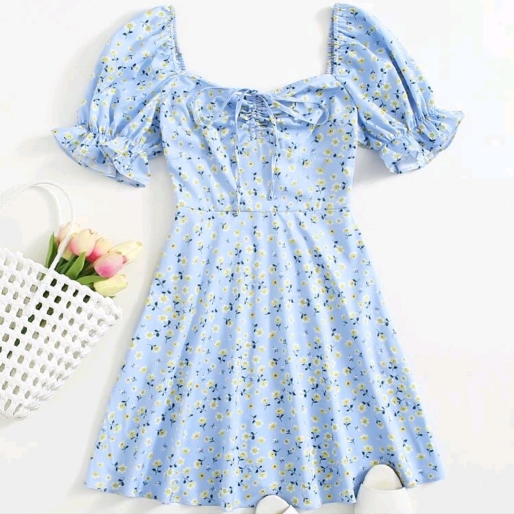 NEW SHEIN Blue Floral Mini Dress